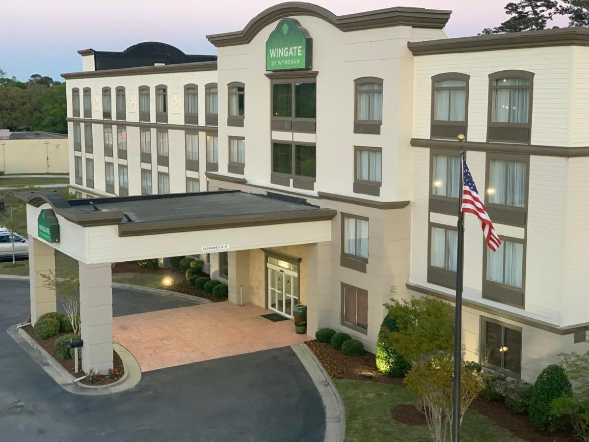 Hotel Wingate By Wyndham Southport Exteriér fotografie