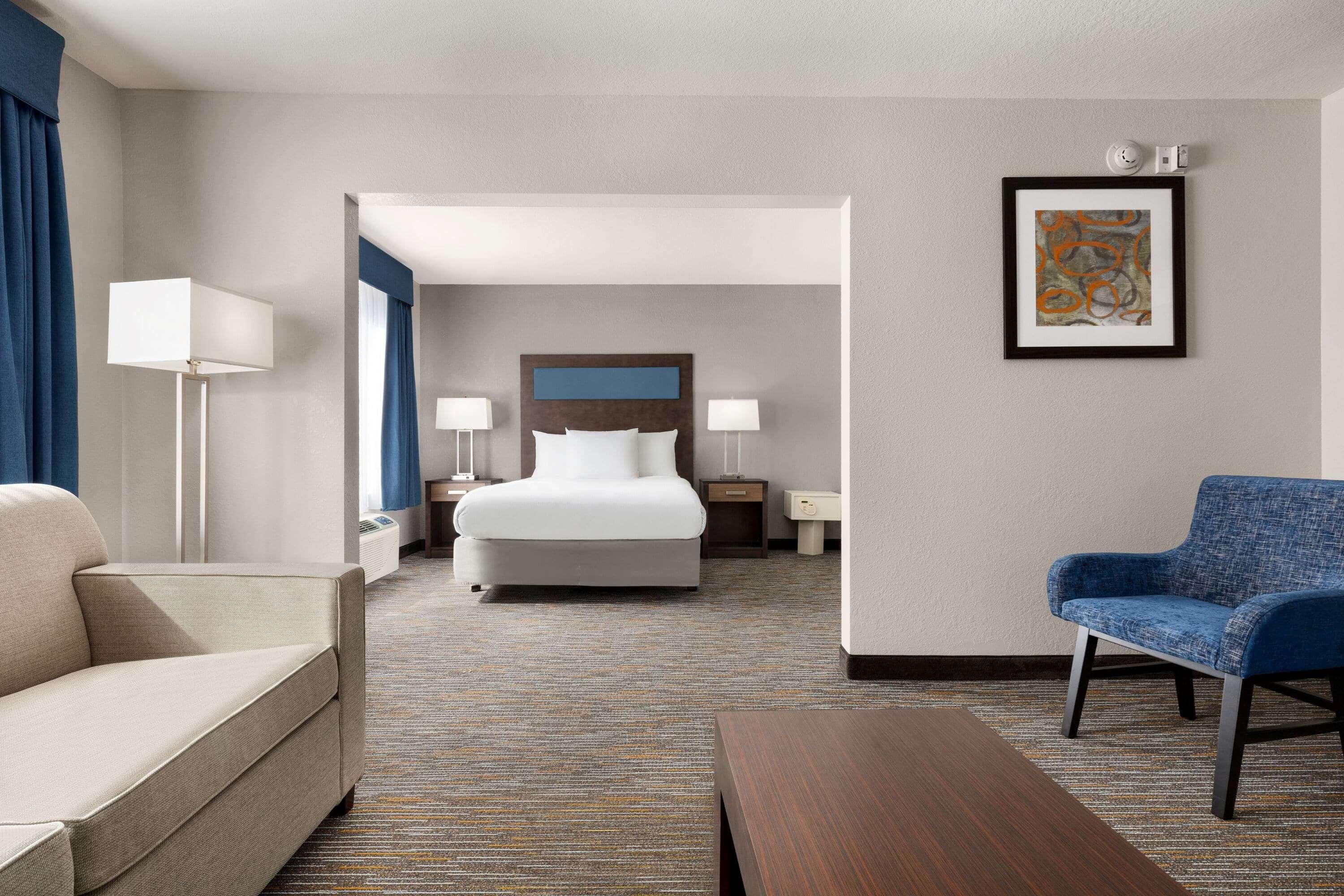 Hotel Wingate By Wyndham Southport Exteriér fotografie