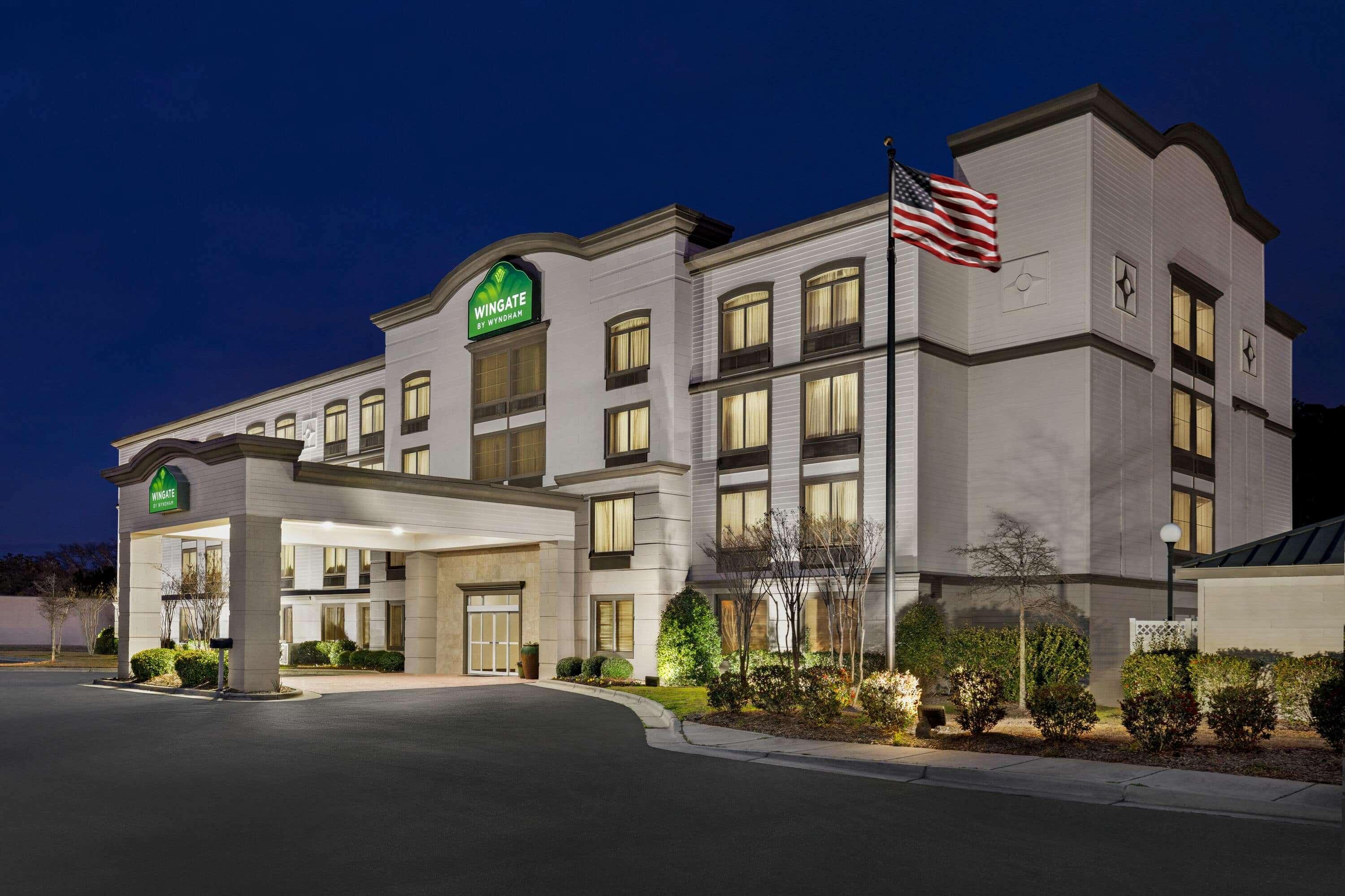 Hotel Wingate By Wyndham Southport Exteriér fotografie